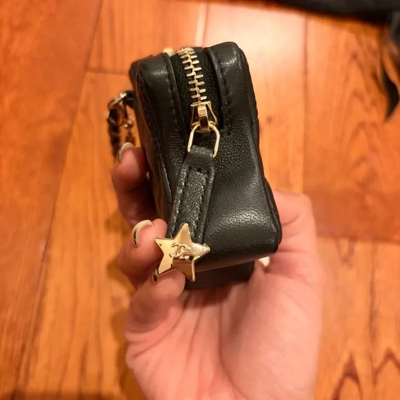 CHANEL Black Quilted Star Bag Charm - Picture 3 of 7